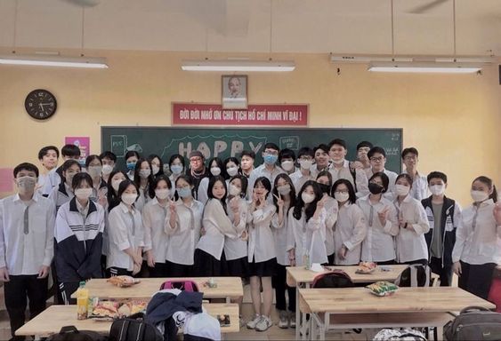Tự tin khoe hình ảnh: Lợi ích của dịch vụ chụp ảnh kỷ yếu đại học