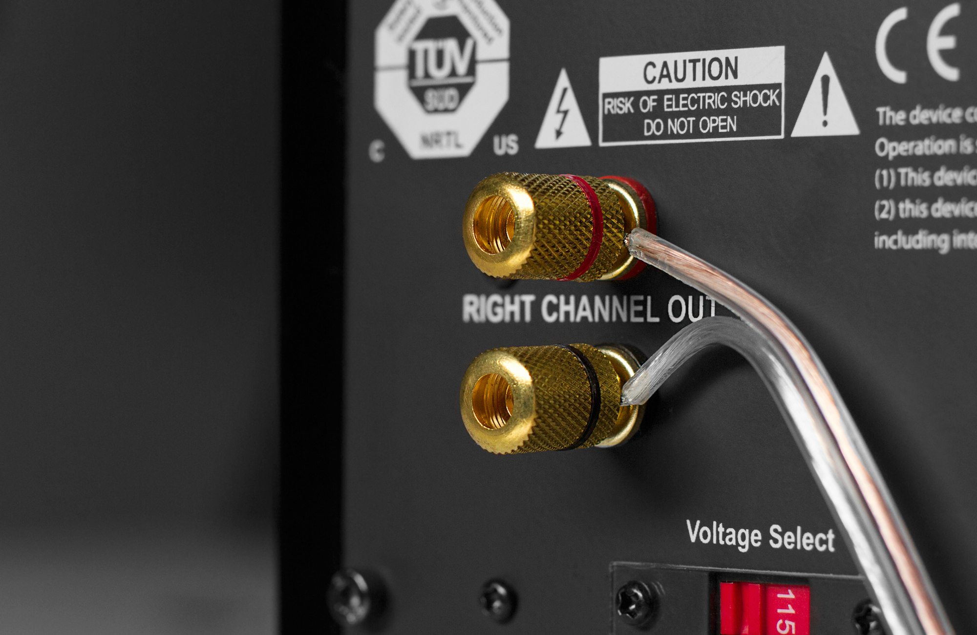 How To Connect a Wire Speaker How To Connect a Wire Speaker