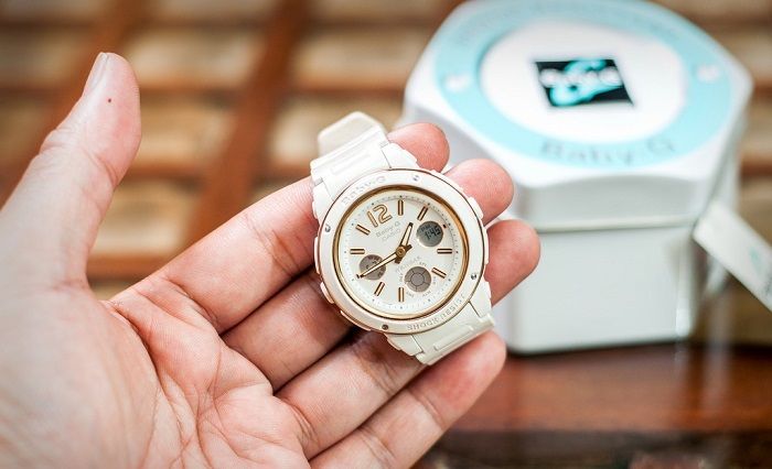 Một số chức năng của đồng hồ sẽ ngừng hoạt động nếu thiếu nhiên liệu