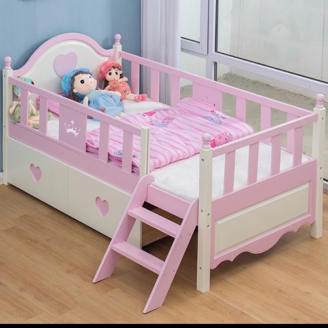 Sự khác biệt giữa giường ngủ 2 tầng và giường đơn cho bé