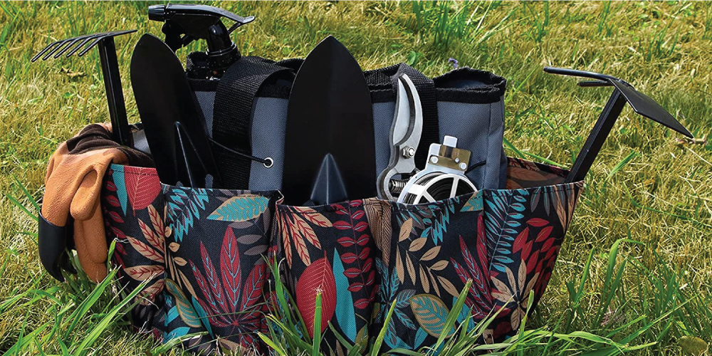 Basic Tools for Gardening: Essential Garden Tool Checklist Basic Tools for Gardening: Essential Garden Tool Checklist