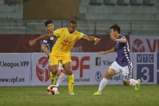 Vấn đề sân khách