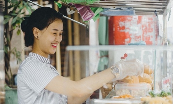 tuyen-phu-ban-banh-mi