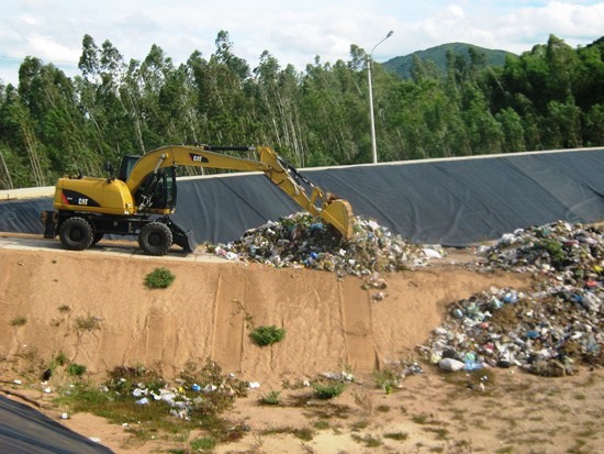 Xử lý rác thải bằng màng chống thấm HDPE