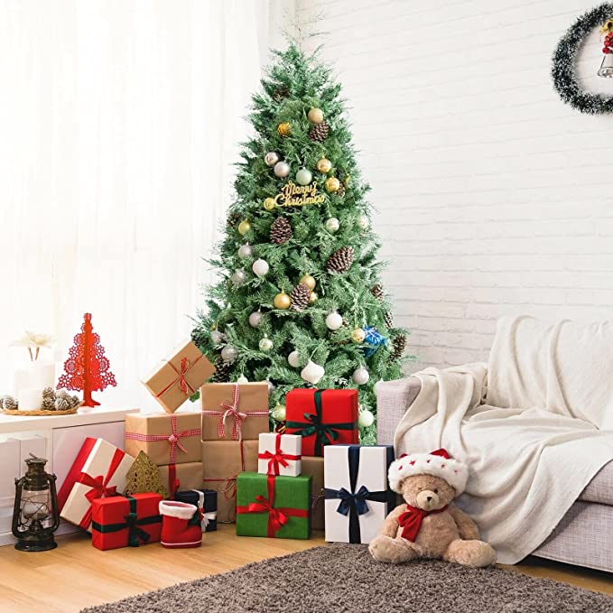 How to Clean an Artificial Christmas Tree How to Clean an Artificial Christmas Tree