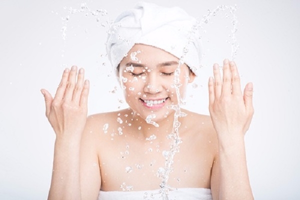 Làm sao để da mặt căng bóng 1