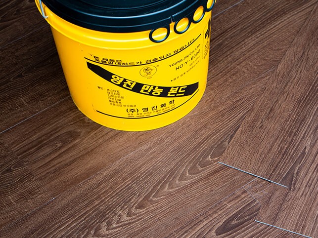 JanHome cung cấp sàn keo dán
