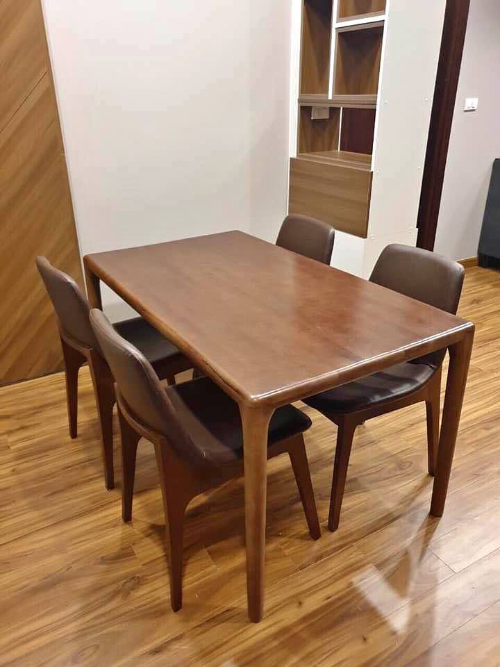 Các mẫu bàn ăn đẹp phong cách Á Đông đang bán chạy