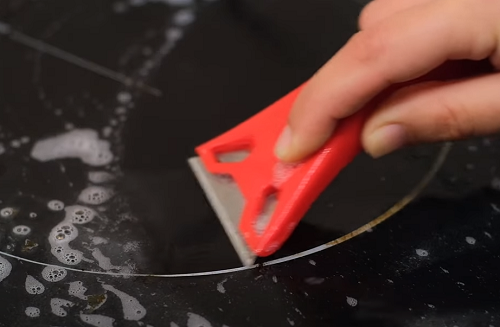 Methods for Cleaning the Glass on Your Electric Stove Best Answer Methods for Cleaning the Glass on Your Electric Stove Best Answer