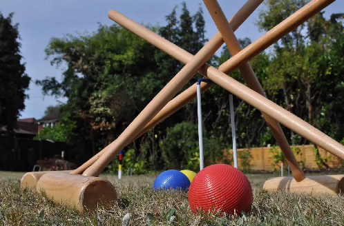 Best Croquet Set in 2022 (TOP 8 CHOICES) Best Croquet Set in 2022 (TOP 8 CHOICES)