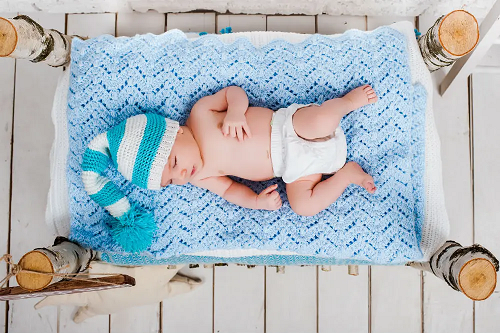 Disney Baby Ultimate Sweet Beginnings Bassinet for a Peaceful Sleep Disney Baby Ultimate Sweet Beginnings Bassinet for a Peaceful Sleep