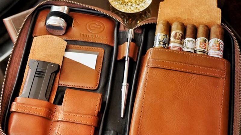 Best Cigar Travel Case : Review And Buying Guide Best Cigar Travel Case : Review And Buying Guide