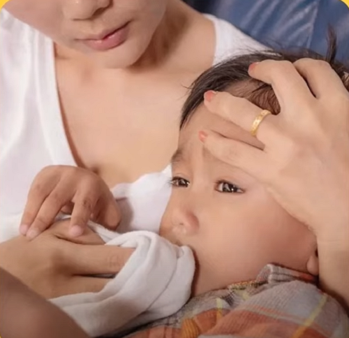 How to Stop Baby Vomiting? How to Stop Baby Vomiting?