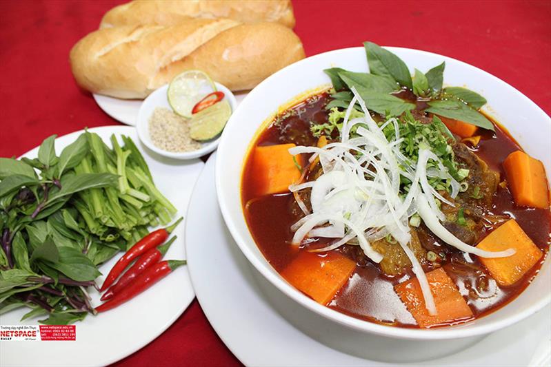 Cách Nấu Sốt Vang Bò Ngon Nhất, Cách Nấu Bò Sốt Vang Thơm Mềm, Ngon Đúng Điệu - Mạng Ẩm Thực