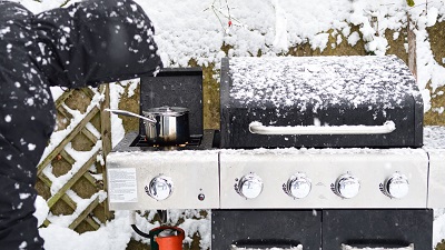 How To Prepare Gas Grill for Winter How To Prepare Gas Grill for Winter