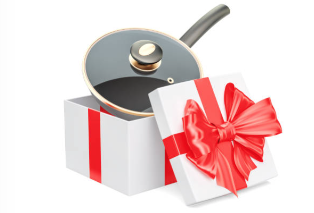 HOW TO GIFT WRAP POTS AND PANS - NapoLataNos HOW TO GIFT WRAP POTS AND PANS - NapoLataNos