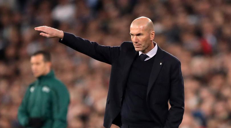 Tiền vệ xuất sắc nhất mọi thời đại - Zinedine Zidane
