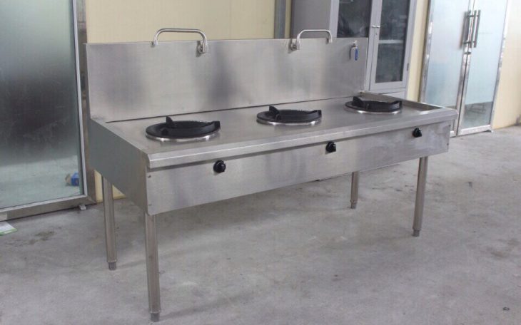 Những điều cần lưu ý về bếp á 3 họng