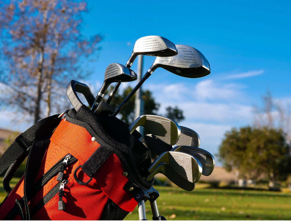 How Many Clubs In A Golf Bag? How Many Clubs In A Golf Bag?