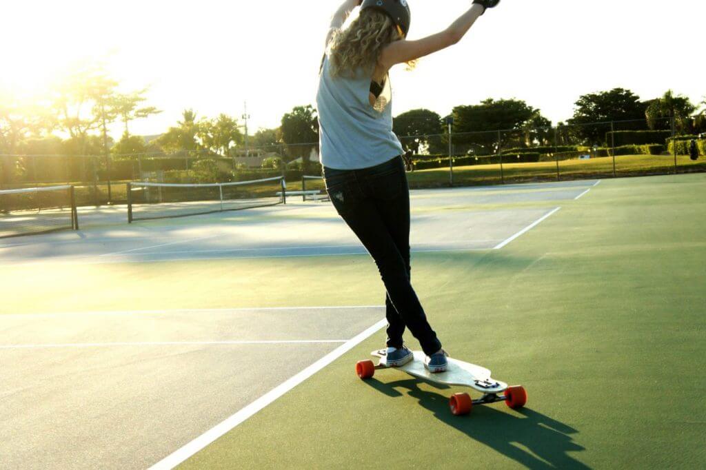 Best Type Of Longboard For Dancing : Review And Buying Guide Best Type Of Longboard For Dancing : Review And Buying Guide