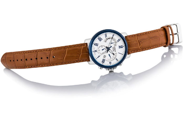 Casio Beside - Thiết kế thời trang hoàn hảo đến từng chi tiết.